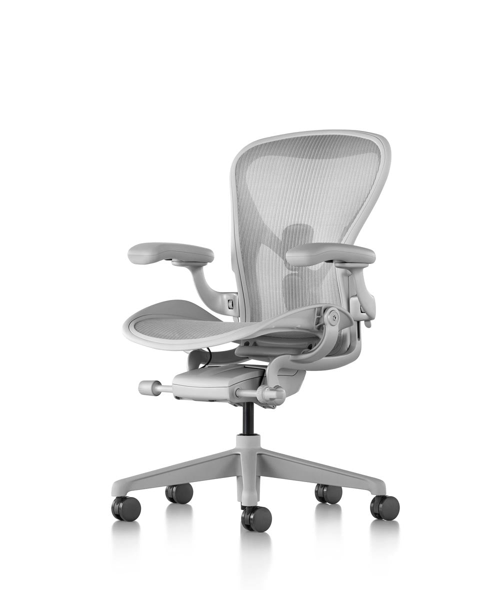 Aeron Mineral/Satiini toimistotuoli