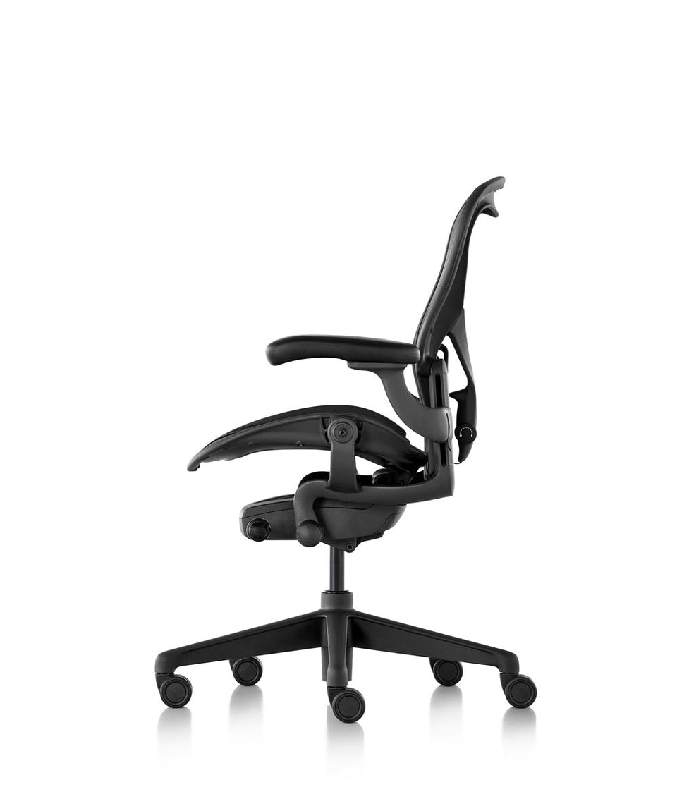 Aeron Graphite/Graphite toimistotuoli