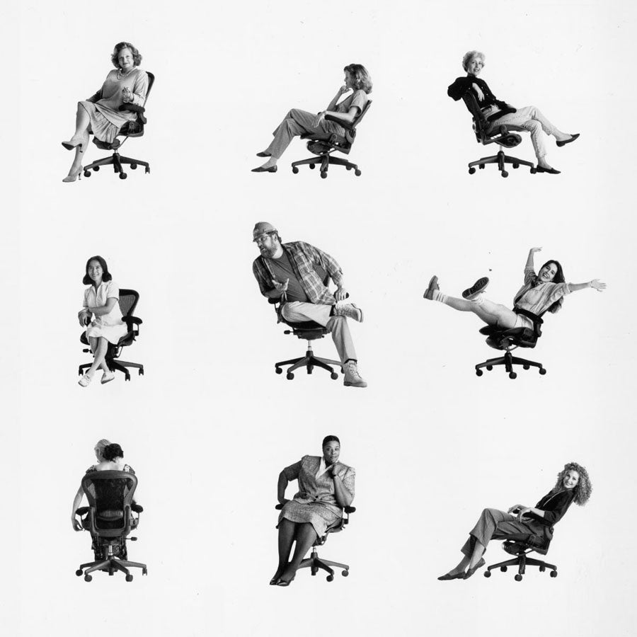 Ruudukkomainen kuva, jossa on yhdeksän pienempää kuvaa eri ihmisistä istumassa Icon Herman Miller Aeron -tuoleissa