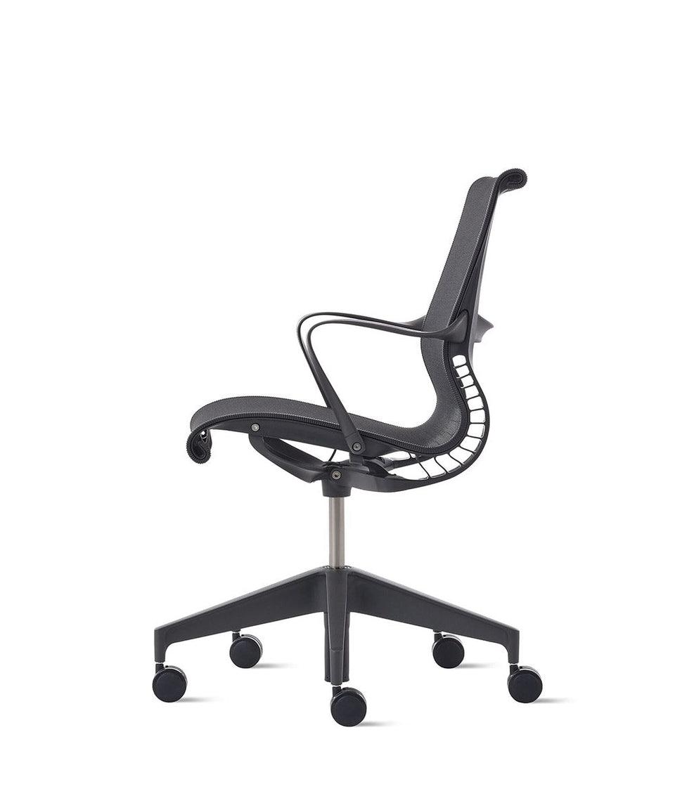 Setu-tuoli Graphite/Graphite kiinteillä käsinojilla
